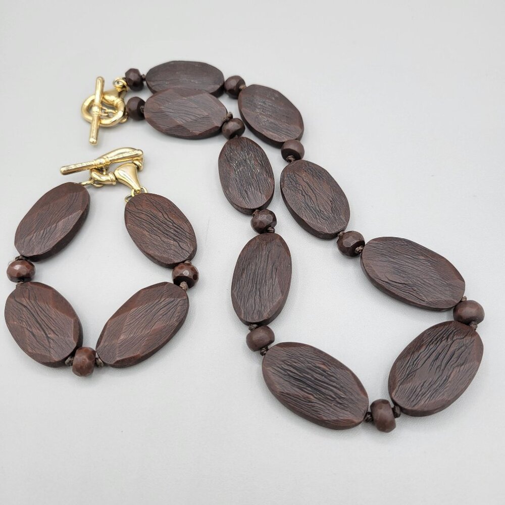 Lauren Ralph Lauren Bohemian Wooden Necklace and Bracelet Set Gold Tone Toggle